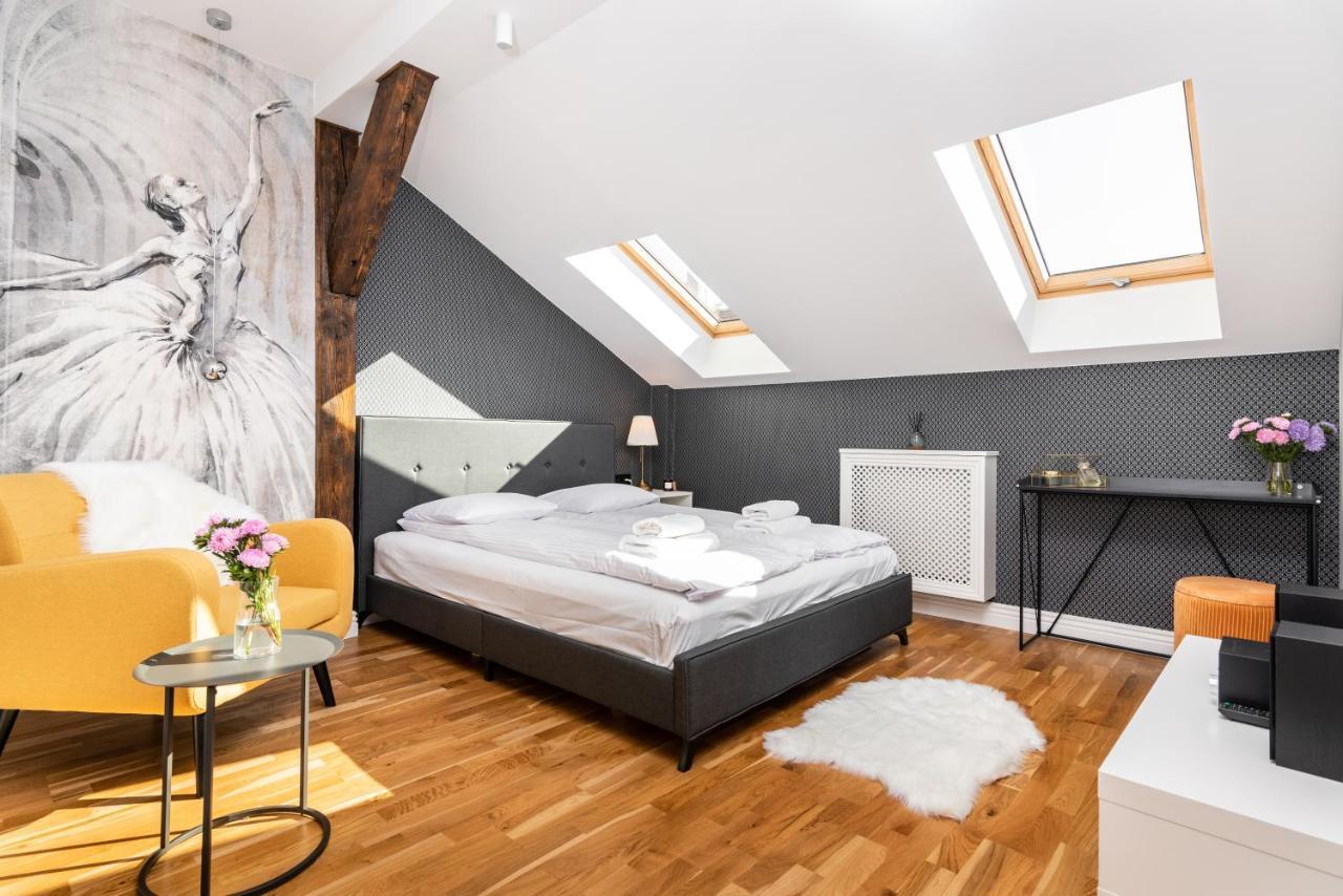 Riverside Premium Class Apartment - By Upstairs Cracovia Esterno foto